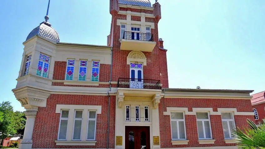 Gallery image